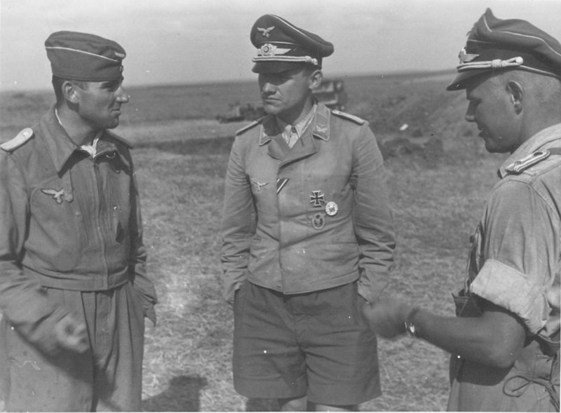 (1) Lt.Niklaus Dold, Lt.Richard Pahl (KIA 19.4.1944 England) and Oblt.Johannes Richter (MIA Russia 17.09.1942).