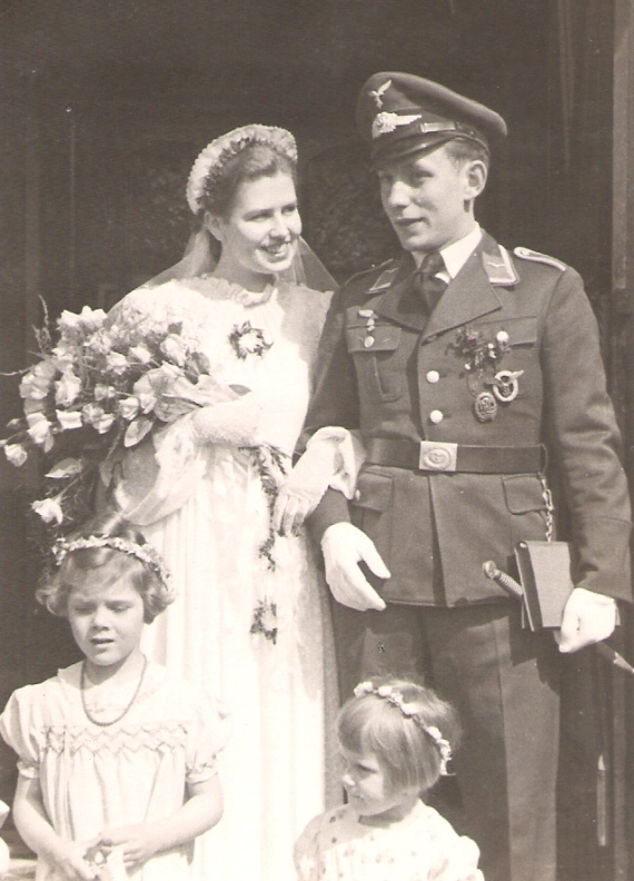 (2) Wedding of Heinrich