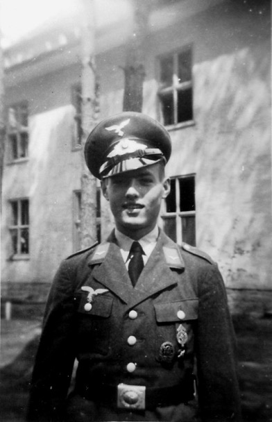 (16) Young Luftwaffe recruit