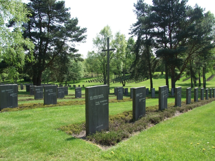 3 German graves Cannock