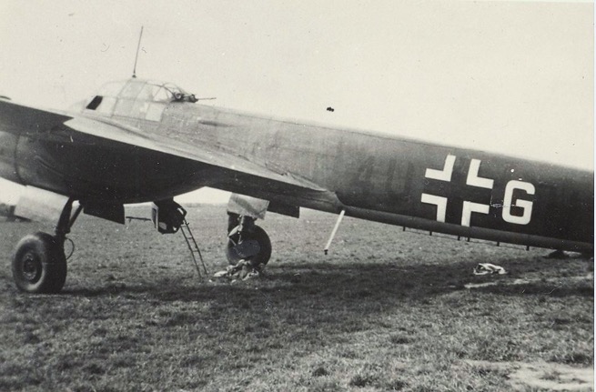 (1) Ju 88 (4u+GH) (Brownless)